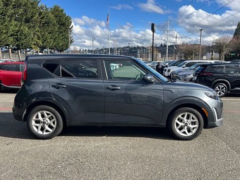 Certified 2023 Kia Soul LX w/ Option Group 015 image 6