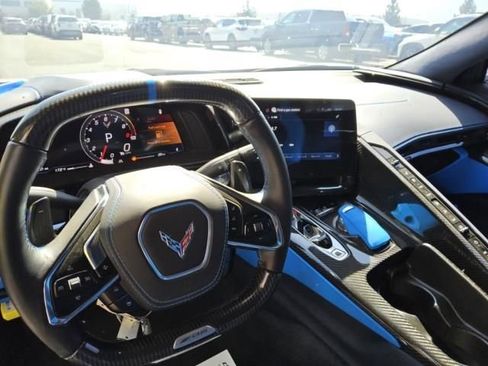 Used 2024 Chevrolet Corvette Z06 w/ Z07 Performance Package image 3