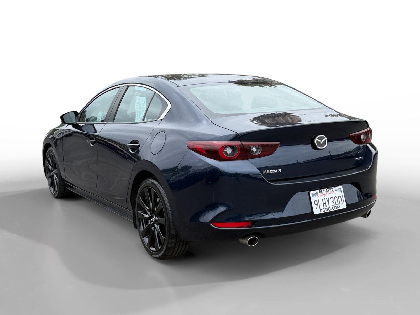 Certified 2024 MAZDA MAZDA3 s FWD image 3