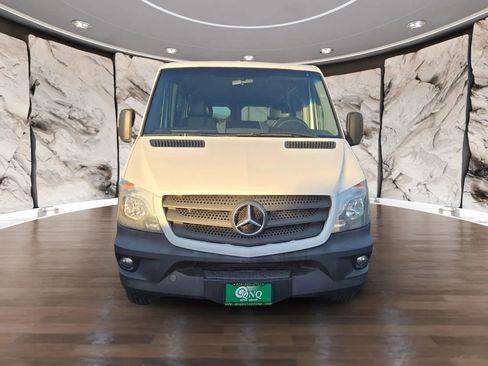 Used 2017 Mercedes-Benz Sprinter 2500 image 22