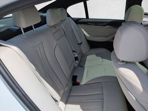 Certified 2023 BMW 540i w/ Premium Package RWD image 21