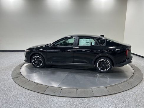 New 2026 Kia K4 EX image 8