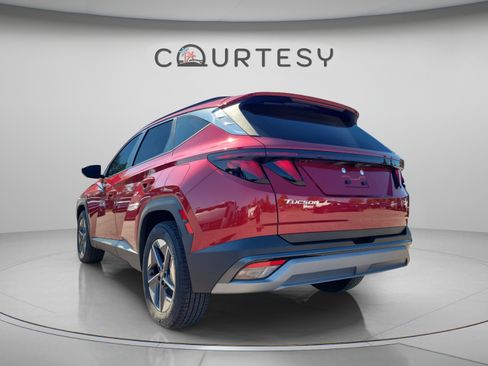 New 2026 Hyundai Tucson SEL FWD image 2