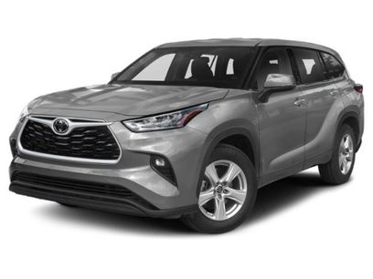 Used 2021 Toyota Highlander LE