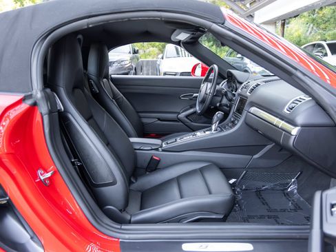 Used 2014 Porsche Boxster RWD image 60