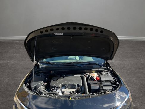 Used 2021 Chevrolet Malibu LT image 12