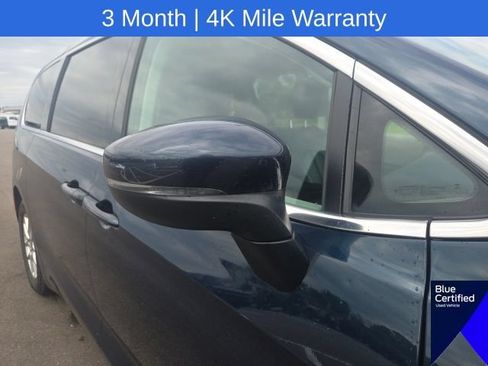 Used 2023 Chrysler Pacifica Touring-L FWD image 6