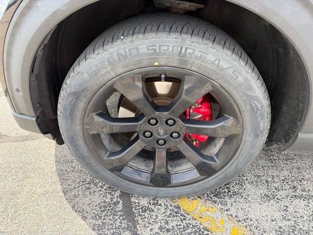 Used 2020 Ford Explorer ST w/ ST Street Pack AWD/4WD image 10