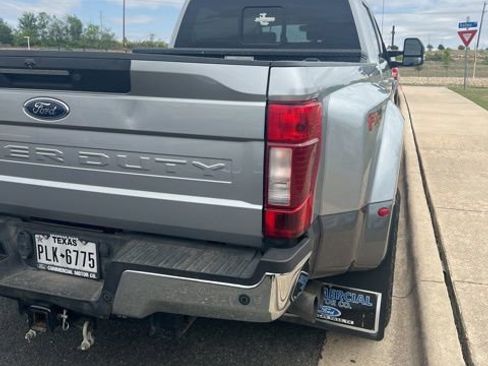 Used 2021 Ford F350 Lariat w/ Lariat Ultimate Package image 6