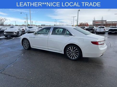 Used 2018 Lincoln Continental Select image 8