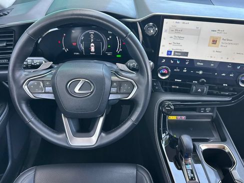 Used 2025 Lexus NX 350h AWD w/ Accessory Package (2T) image 16