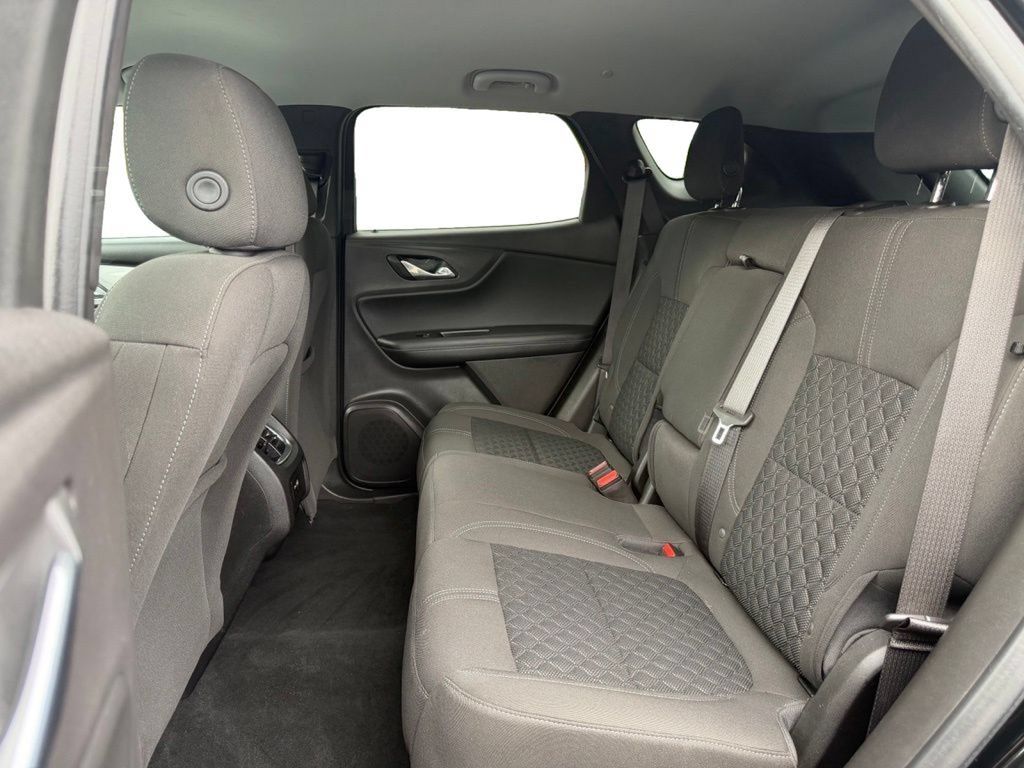 Used 2019 Chevrolet Blazer LT FWD image 7