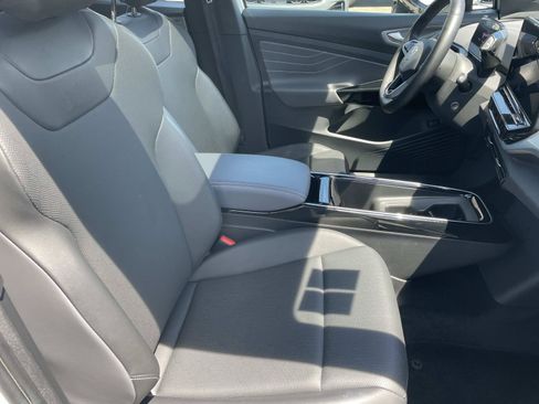 Certified 2023 Volkswagen ID.4 Pro S AWD/4WD image 28
