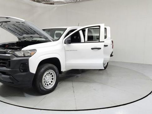 Used 2023 Chevrolet Colorado W/T w/ WT Convenience Package image 9