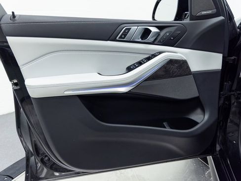 Certified 2023 BMW X5 M50i w/ Executive Package image 11