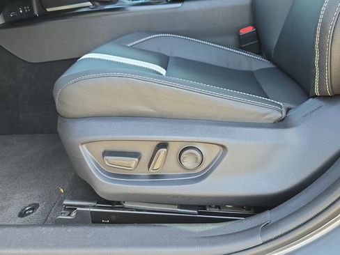 Used 2026 Toyota Camry SE w/ Convenience Package FWD image 29