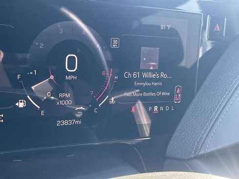 Used 2025 GMC Yukon Denali AWD/4WD image 26
