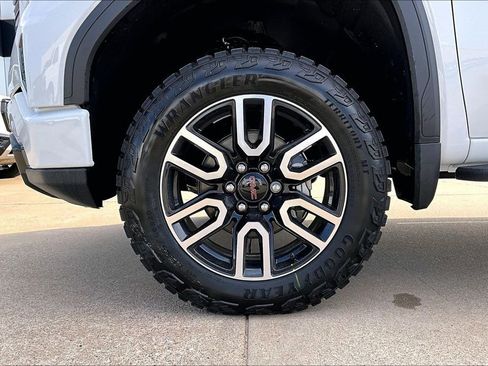 New 2026 GMC Sierra 1500 AT4 w/ AT4 Premium Package image 36