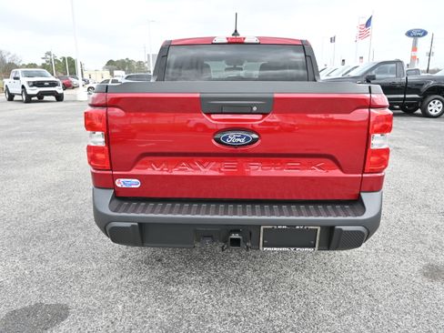 New 2026 Ford Maverick XLT image 4