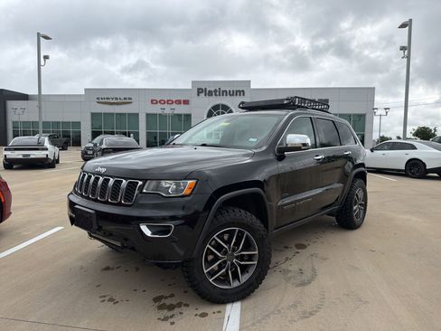 Used 2019 Jeep Grand Cherokee Limited AWD/4WD image 1