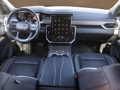 Used 2024 GMC Acadia Denali w/ Super Cruise Package image 25