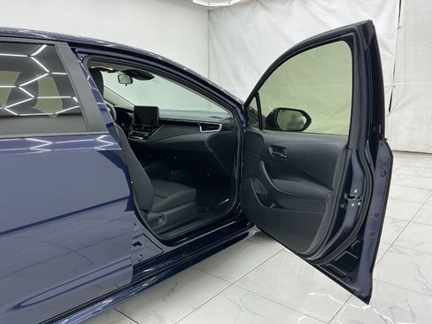 Used 2024 Toyota Corolla LE FWD image 17