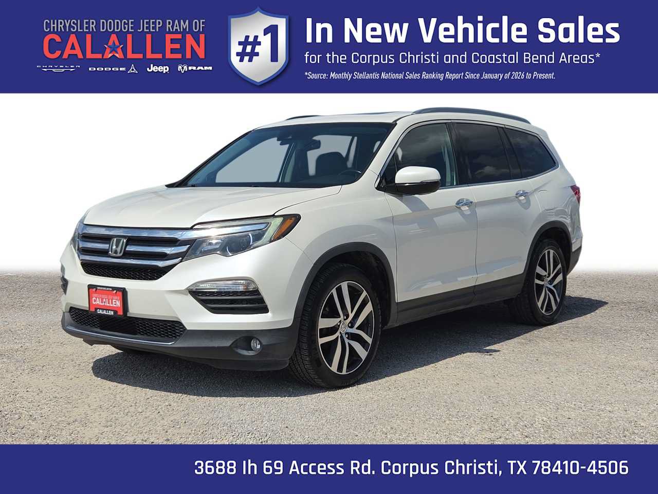 Used 2018 Honda Pilot Touring image 1