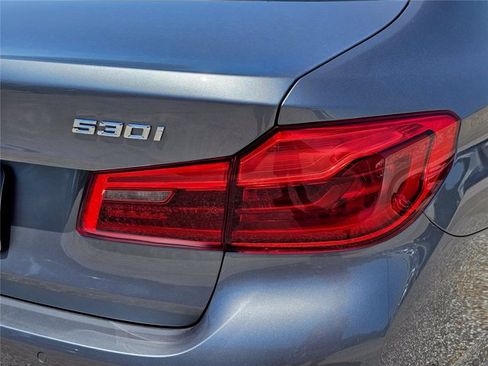 Used 2020 BMW 530i w/ Premium Package RWD image 17