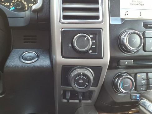 Used 2016 Ford F150 Lariat AWD/4WD image 23