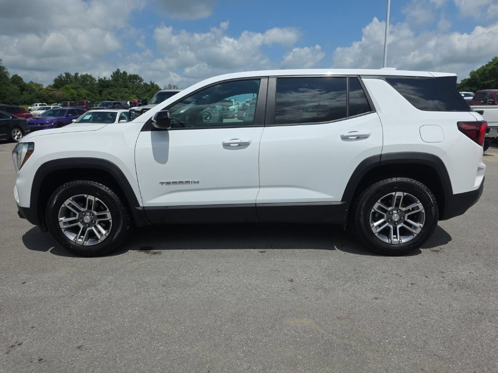 Used 2026 GMC Terrain Elevation FWD image 8