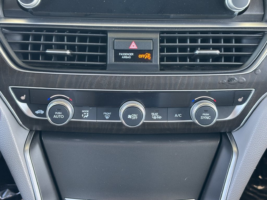 Used 2018 Honda Accord EX image 15