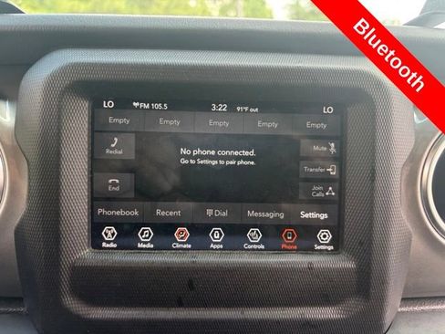 Used 2019 Jeep Wrangler Unlimited Sahara w/ Cold Weather Group AWD/4WD image 12