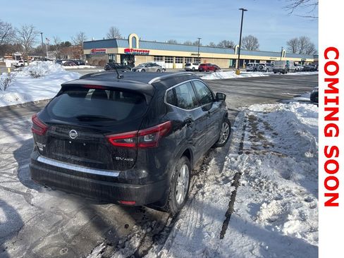 Used 2021 Nissan Rogue Sport SV image 5