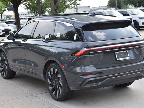New 2026 Lincoln Nautilus Black Label w/ Jet Appearance Package AWD/4WD image 9