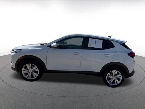Used 2025 Buick Encore GX Preferred image 9
