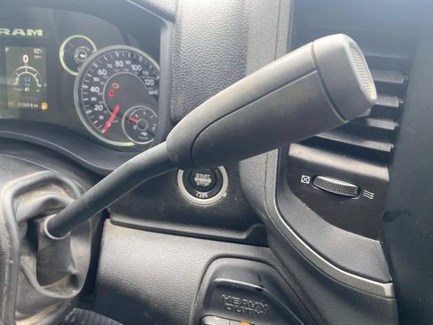 Used 2024 RAM 5500 Tradesman w/ Chrome Appearance Group AWD/4WD image 22