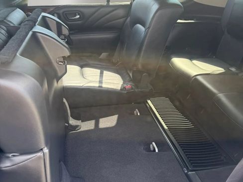 Used 2015 INFINITI QX80 2WD image 30