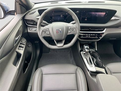 New 2026 Buick Envista Avenir image 16