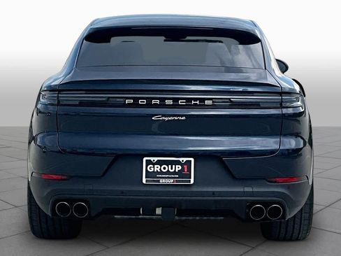 Used 2026 Porsche Cayenne Coupe AWD/4WD image 4