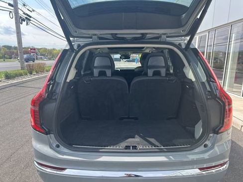 Certified 2025 Volvo XC90 B6 Plus AWD/4WD image 11