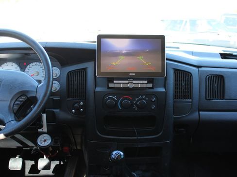 Used 2003 Dodge Ram 2500 Truck ST image 17