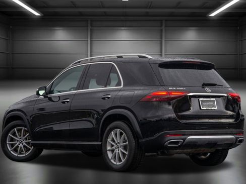 Used 2024 Mercedes-Benz GLE 450e 4MATIC image 11