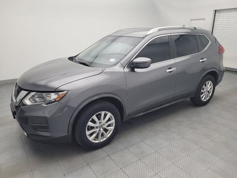 Used 2020 Nissan Rogue SV AWD/4WD image 2