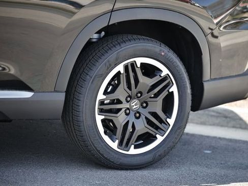 New 2026 Honda Pilot Touring image 8