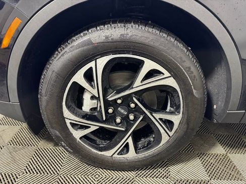 New 2026 Lincoln Nautilus Premier w/ Equipment Group 102A image 9