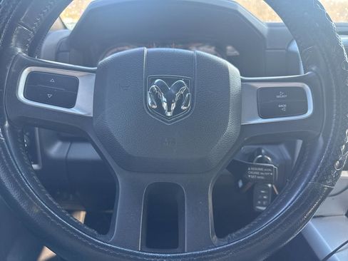 Used 2011 RAM 1500 Sport w/ Remote Start & Security Group image 35