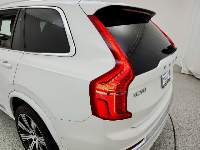 Certified 2025 Volvo XC90 T8 Ultra w/ Protection Package AWD/4WD image 35