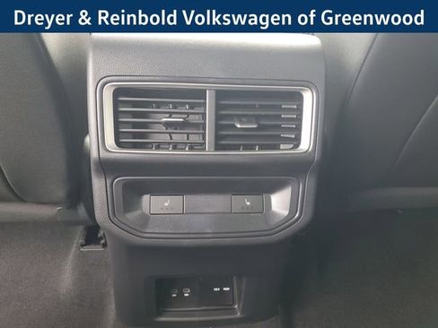 New 2025 Volkswagen Atlas Cross Sport SEL R-Line image 15