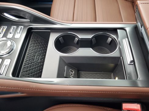 New 2026 Lincoln Nautilus Reserve w/ Jet Appearance Package image 27