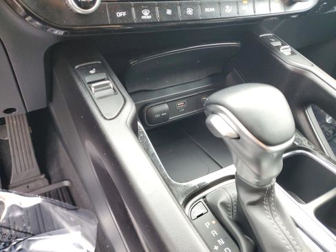 Certified 2025 Kia Telluride S image 21